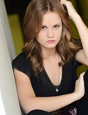 Mackenzie Lintz